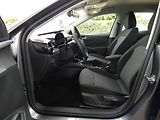 Škoda Fabia Selection 1.0 MPI /59kW - náhled 20