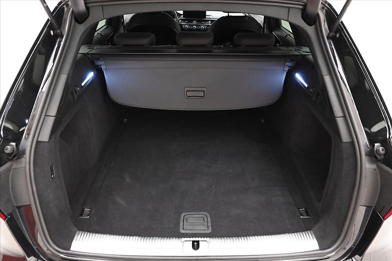 Audi A4 2,0 TDI 150 kW QUATTRO Záruka - fotka 10 z 32