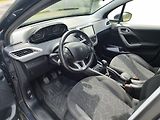 Peugeot 2008 (2016) - náhled 4