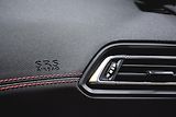 Peugeot 308 (2020) GT NAVI1.5 BlueHDi ČR 1MAJITEL - náhled 24