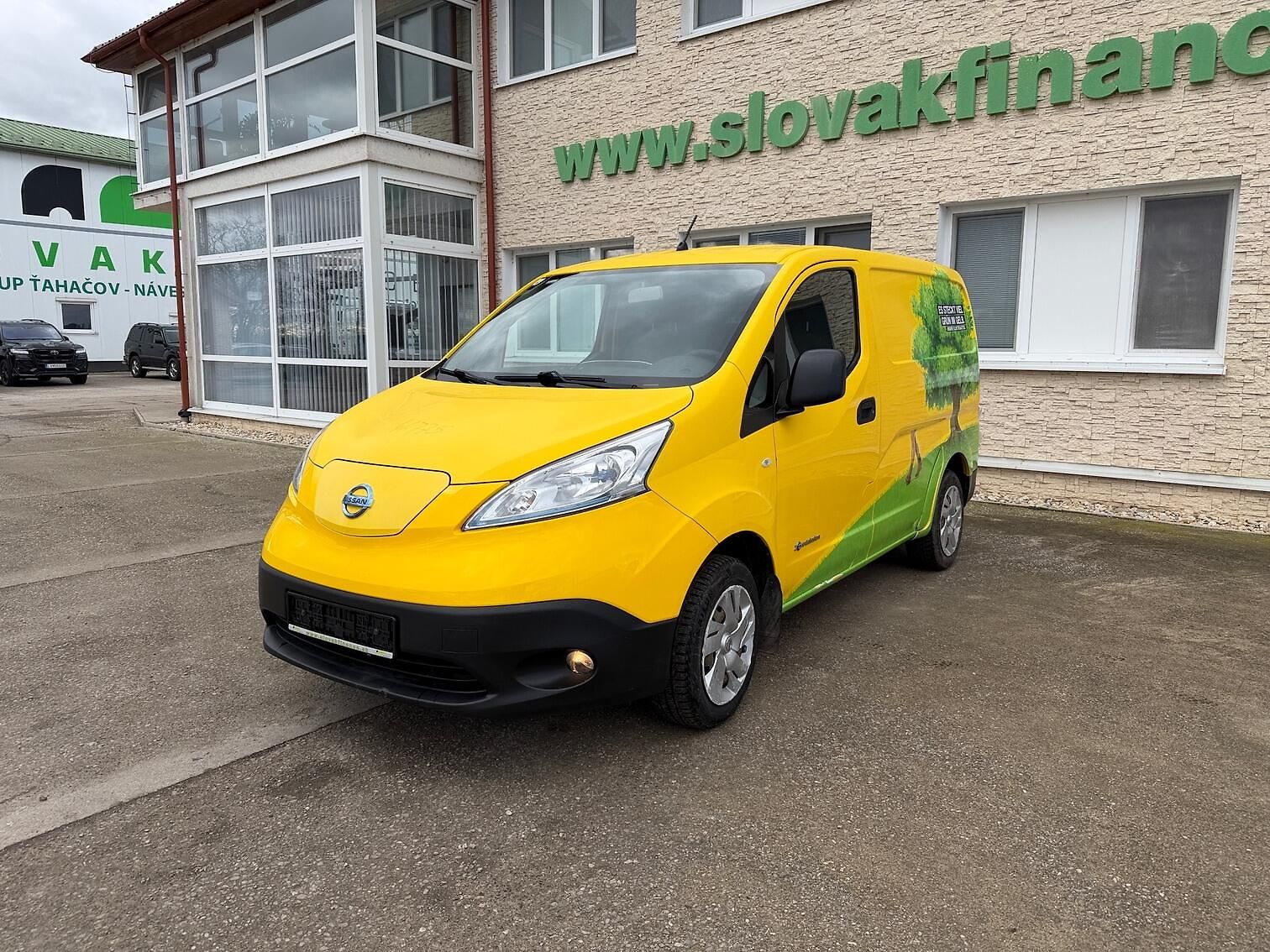 Nissan e-NV200