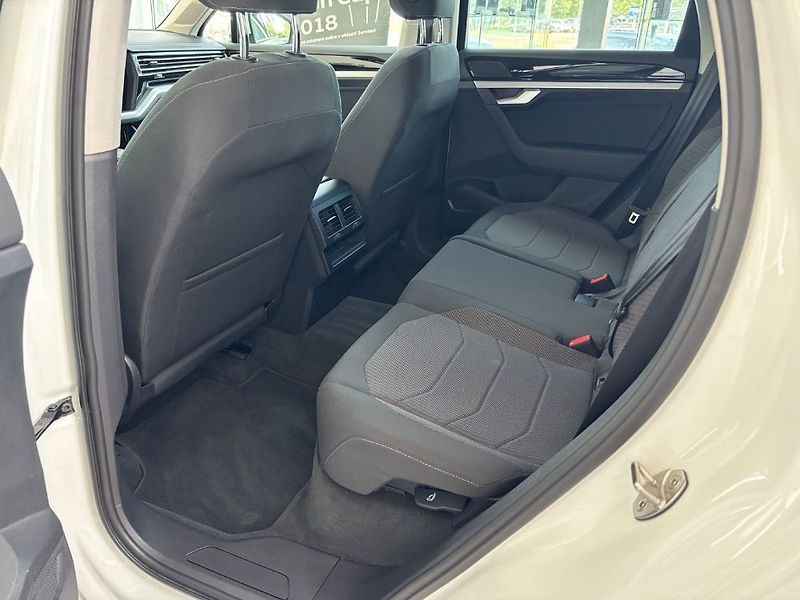 Volkswagen Touareg 3.0 TDI 170kW Tiptronic - fotka 13 z 17