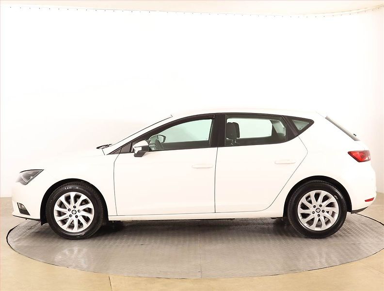 Seat Leon (2016) 1.4 TSI, Tempomat - fotka 3 z 16