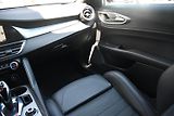 Alfa Romeo Giulia 2,0 VELOCE 16V 206kW AT8-Q4 - náhled 24