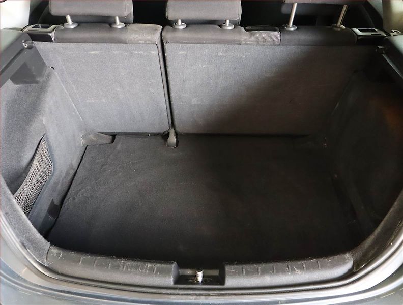 Seat Leon (2008) 2.0 TDI, nová STK, zamluveno - fotka 14 z 16