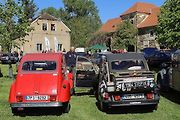Jarní koulení - sraz automobilů a příznivců značky Citroën na zámku ve Svojšíně na Tachovsku.