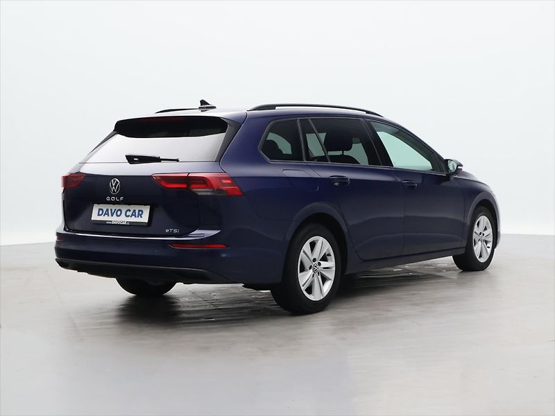 Volkswagen Golf 1,5 1.5 TSI 110 kW DSG Variant - fotka 7 z 35