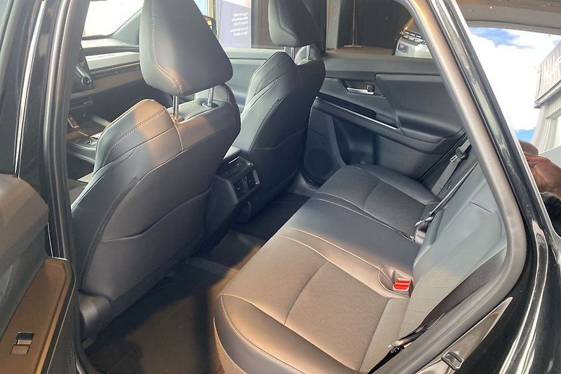 Subaru E-Outback 74.7 kWh AWD Touring H/K Venti - fotka 7 z 9