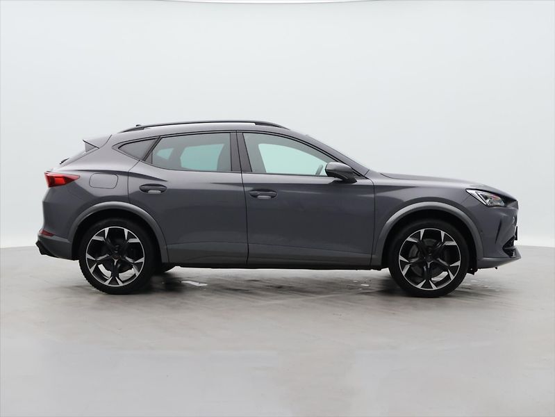 Cupra Formentor 2,0 TSI VZ 228kW DSG 4x4 DPH - fotka 8 z 42
