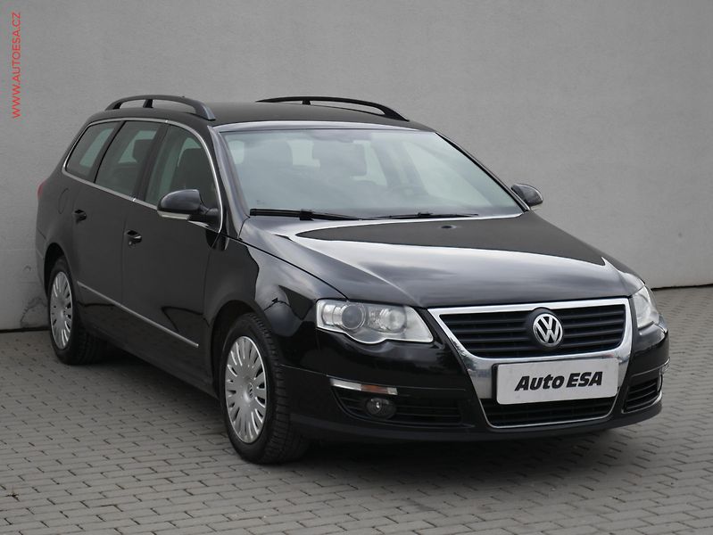 Volkswagen Passat (2010) 2.0TDi, Bixen, navi, STK3/28 - fotografie inzerátu