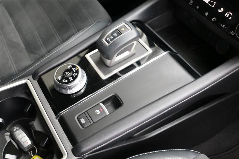 Mitsubishi Outlander 2,4 7míst, intense - fotka 37 z 70