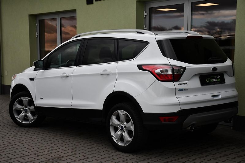 Ford Kuga 2,0TDCi AUT. A/C ČR TAŽNÉ - fotka 3 z 39