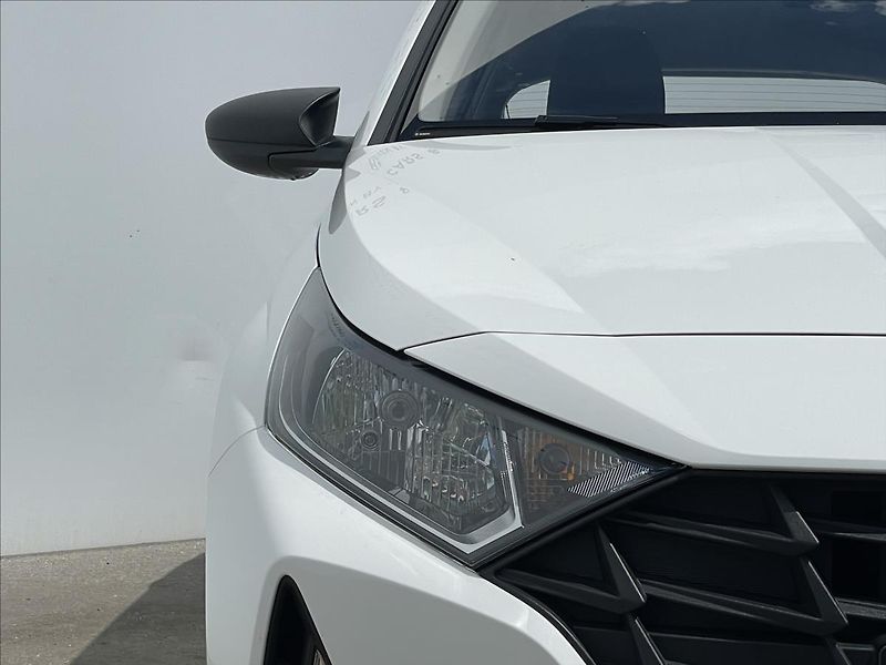 Hyundai i20 1,2 i Start Klima - fotka 19 z 22
