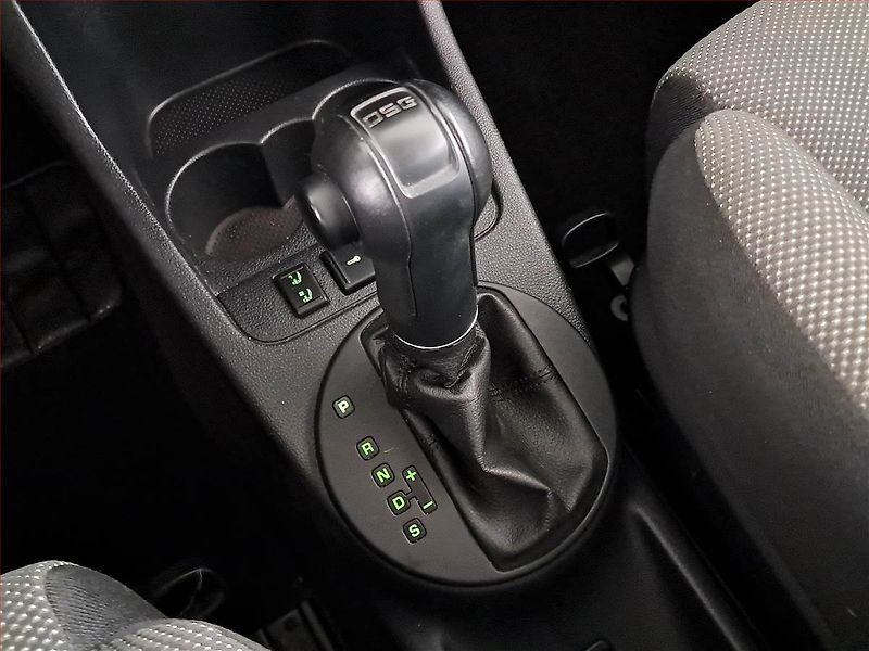 Škoda Fabia (2012) 1.2 TSI, Automat, Tempomat - fotka 13 z 18