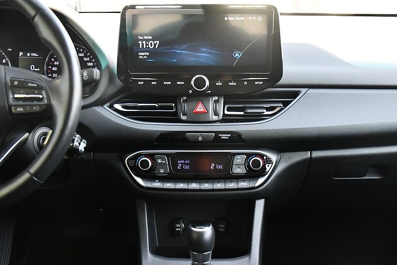 Hyundai i30 1.0TGi DCT STYLE ČR 1M - fotka 23 z 49