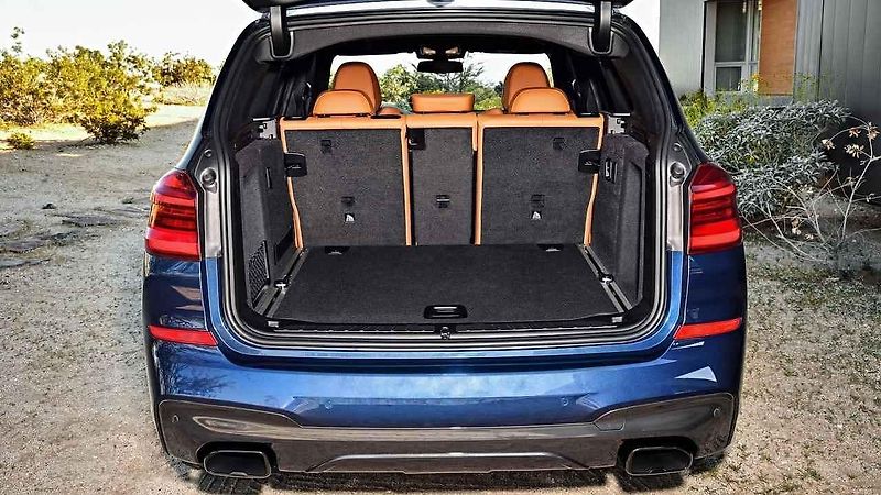 BMW X3.