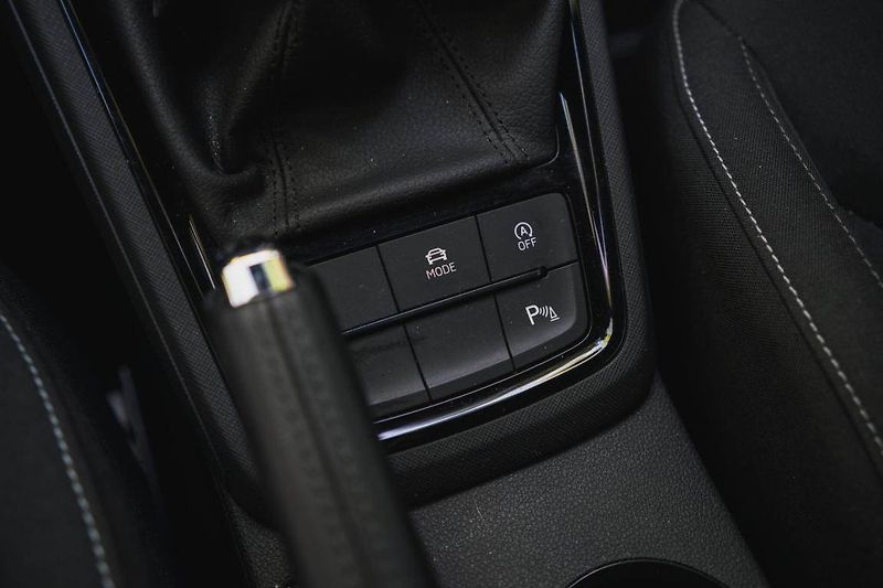Škoda Scala (2025) 1.0 TSI, Drive - fotka 26 z 28