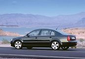 Oblé tvary připomínaly Volkswagen Passat