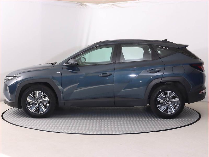 Hyundai Tucson (2023) 1.6 CRDi 48V MHEV - fotka 3 z 20
