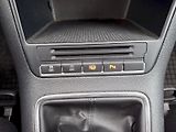 Volkswagen Tiguan (2014) 2,0TDi 81kW - náhled 30