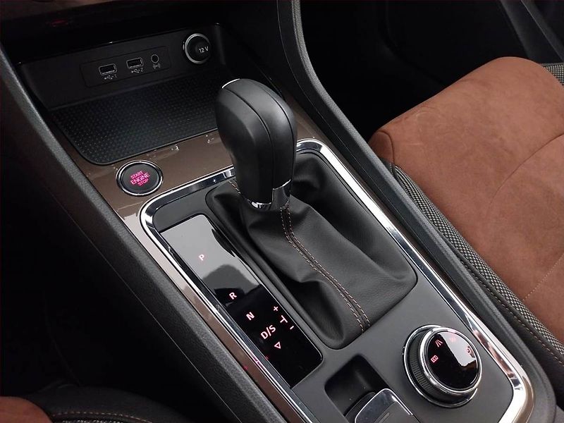 Seat Ateca (2018) 1.4 TSI - fotka 13 z 22