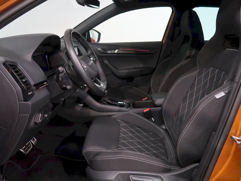 Škoda Karoq (2026) SPORTLINE 2.0TSI 140KW DSG - fotka 13 z 42