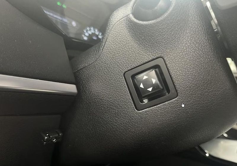 Kia Stinger 2.2 CRDI AWD GT Bílý in. HuD  - fotka 15 z 21