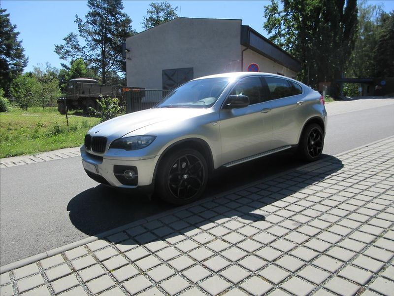BMW X6 3,0 xDrive35D, 210Kw, Nové v Č - fotka 5 z 28