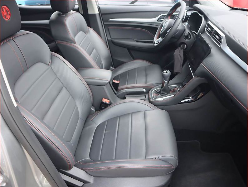 MG ZS (2025) 1.5 - fotka 9 z 20