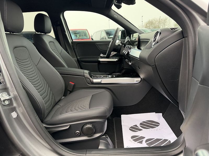 Mercedes-Benz GLB 200 d 4MATIC Progressive E - fotka 9 z 34