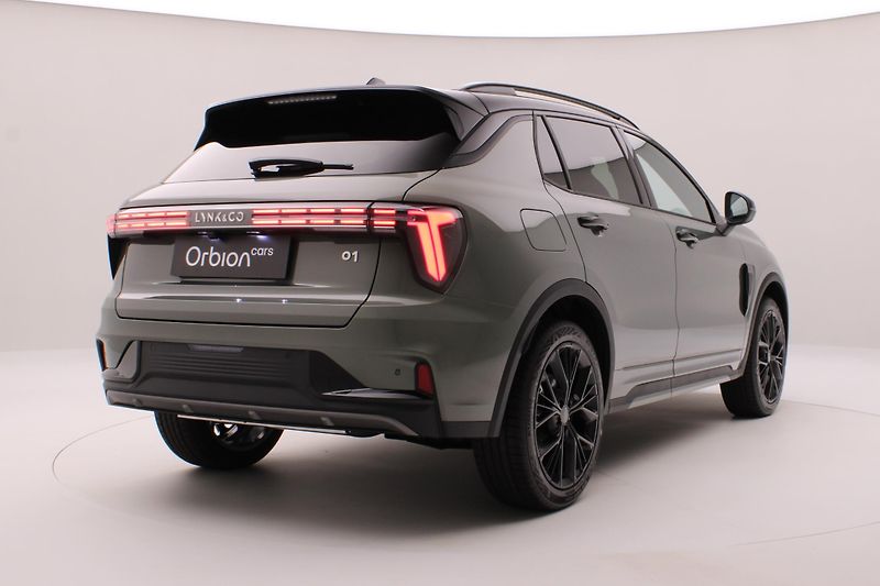 Lynk & Co 01 (2025) MORE PHEV AUT CZ 1.maj - fotka 13 z 90