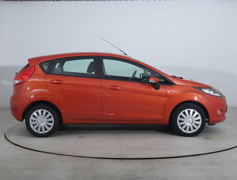 Ford Fiesta (2011) 1.25, ČR,1.maj, Serv.kniha - fotka 6 z 18