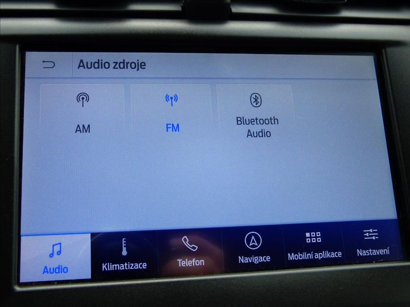 Ford Mondeo 2,0 LED,Navi,Titanium servis - fotka 29 z 72