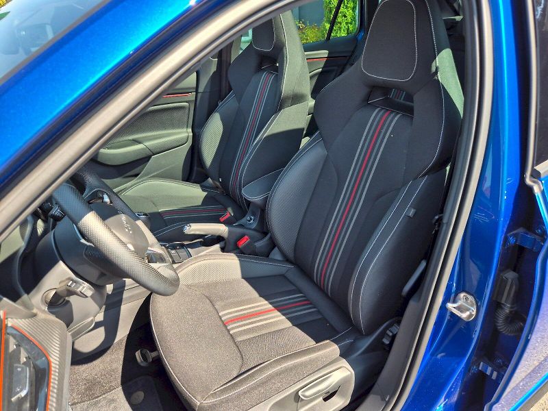 Škoda Scala (2025) Monte Carlo 1.0TSi 85kW 6°manu - fotka 12 z 30