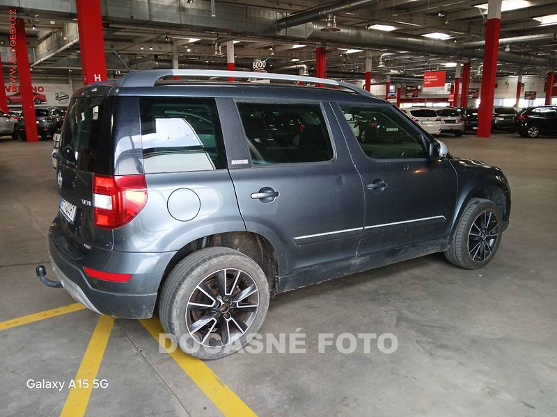 Škoda Yeti (2014) 2.0 TDI 4x4, bixen, autoAC - fotka 2 z 3