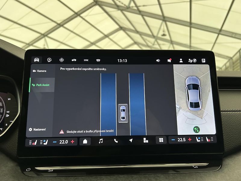 Škoda Octavia 1.5 TS EXLUSIVE SELECTION - fotka 11 z 29