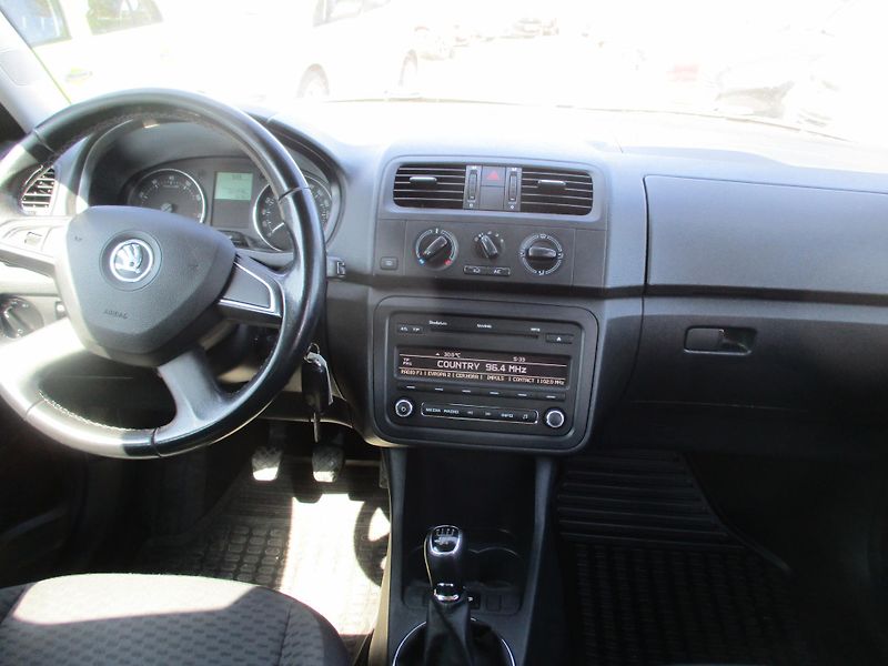 Škoda Roomster (2013) 1,2 TSi - fotka 7 z 11