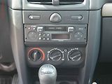 Renault Clio (2005) 1.2i, ČR - náhled 11