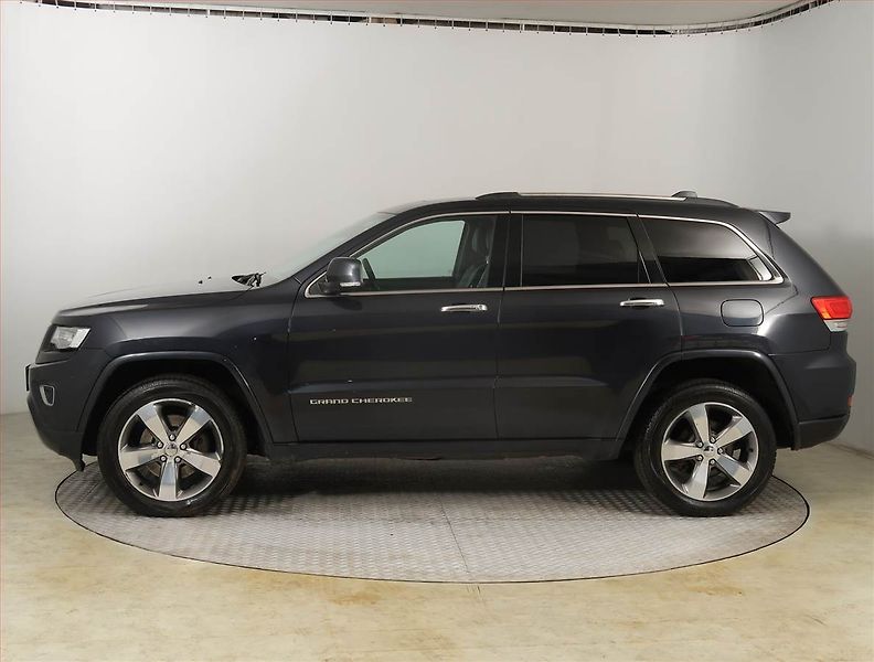 Jeep Grand Cherokee (2015) Overland 3.0 CRD, 4X4 - fotka 3 z 29