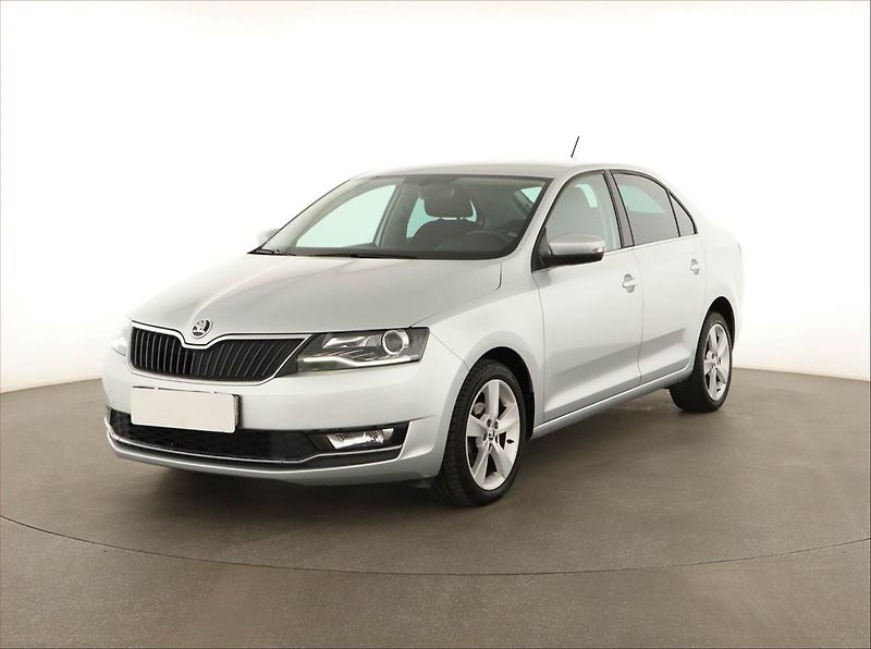 Škoda Rapid (2018) Style 1.4 TDI, Serv.kniha - fotka 2 z 13