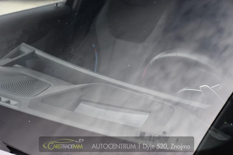 BMW Řada 3 320D xDrive M-SPORT ČR 1.M - fotka 56 z 60