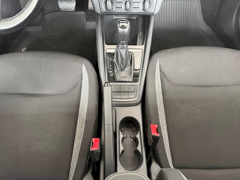 Škoda Scala (2020) Active 1.6 TDI / 85 kW DSG - fotka 14 z 23