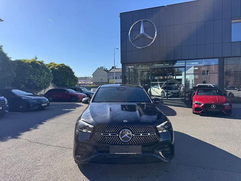 Mercedes-Benz GLE (2026) 300 d 4MATIC kupé - fotka 2 z 25