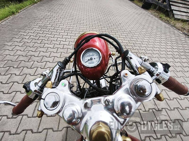 Honda CB 500 (1979) - fotka 10 z 14