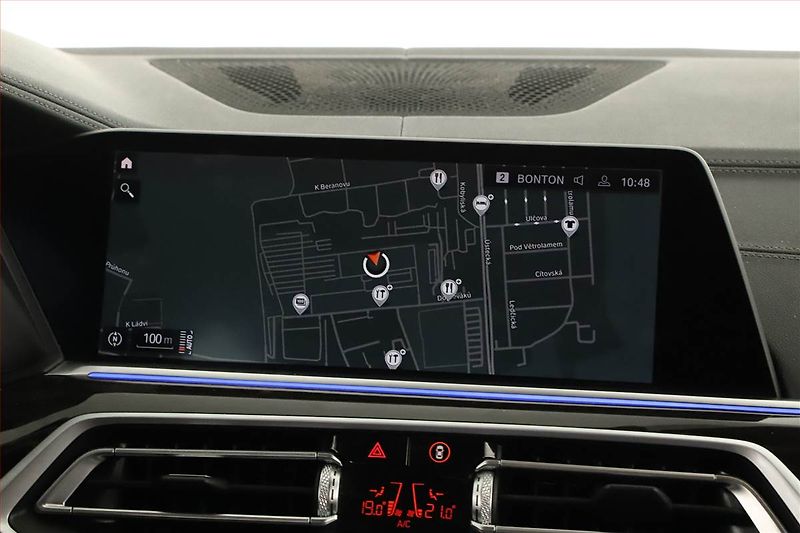 BMW X5 (2021) xDrive30d - fotka 17 z 20