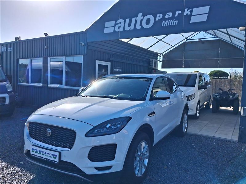 Jaguar E-Pace 2,0 SE - fotka 3 z 17