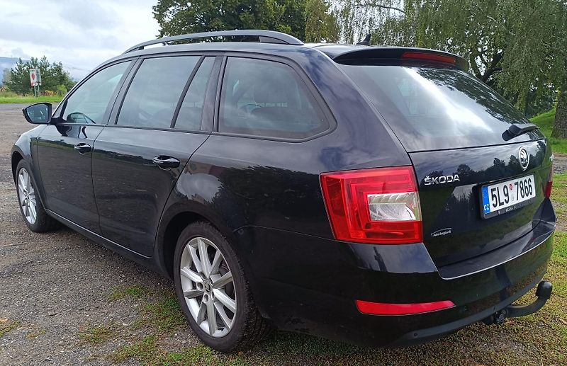 Škoda Octavia (2015) 2,0 tdi 110kw - fotka 4 z 9