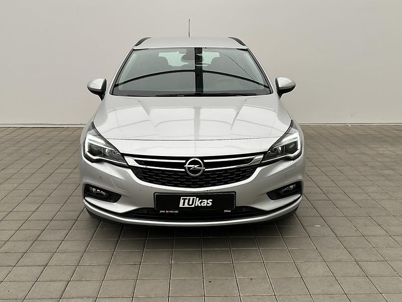 Opel Astra 1.6 CDTi Enjoy - fotka 8 z 22