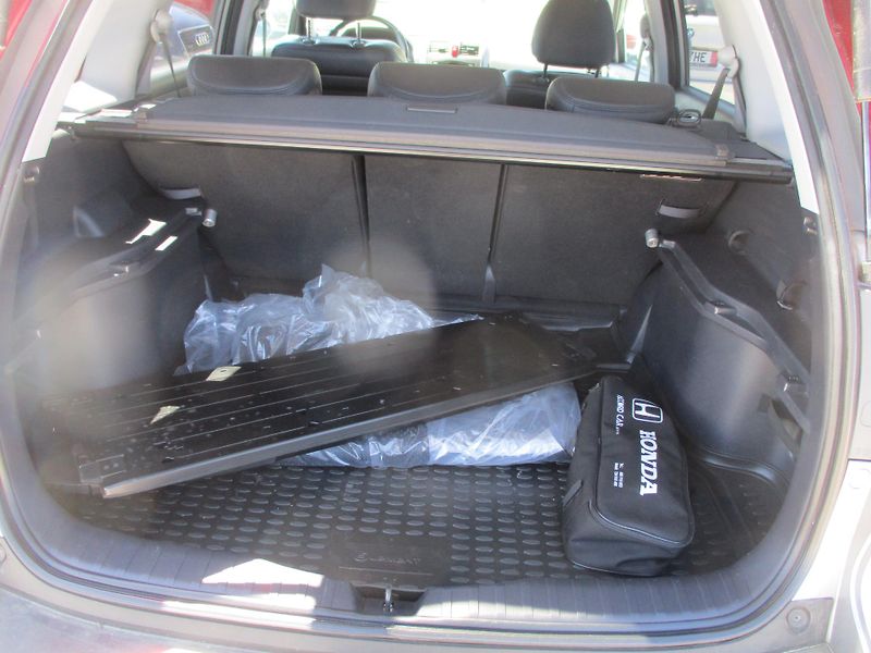 Honda CR-V (2007) 2,2 CTDi - fotka 9 z 11