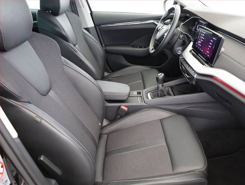 Škoda Octavia (2024) Style 1.5 TSI e-tec - fotka 7 z 20